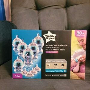 Tommy Tippee newborn bottle set